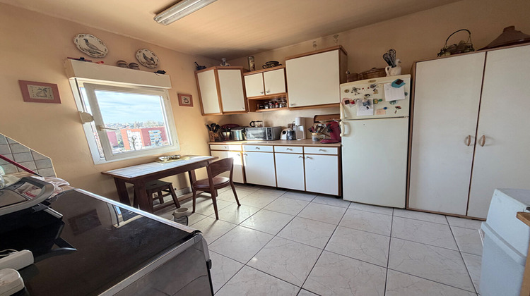 Ma-Cabane - Vente Maison CHAMPIGNY-SUR-MARNE, 99 m²