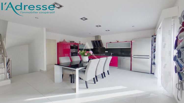 Ma-Cabane - Vente Maison CHAMPIGNY-SUR-MARNE, 134 m²