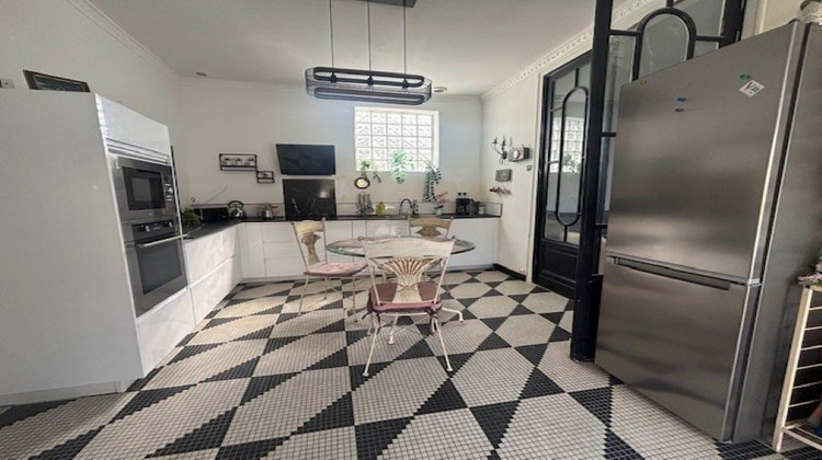 Ma-Cabane - Vente Maison CHAMPIGNY-SUR-MARNE, 94 m²