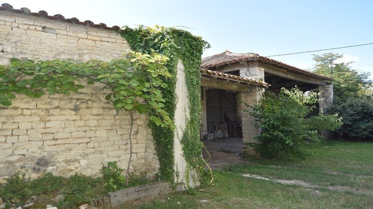 Ma-Cabane - Vente Maison CHAMPNIERS, 181 m²