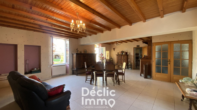 Ma-Cabane - Vente Maison CHAMPNIERS, 175 m²