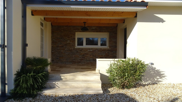 Ma-Cabane - Vente Maison CHAMPNIERS, 71 m²