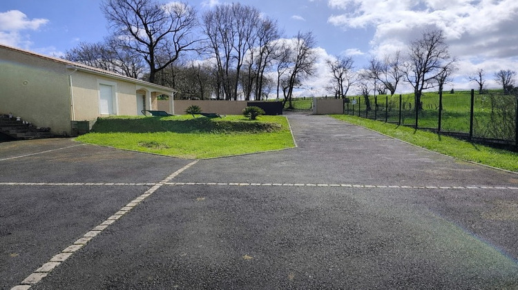 Ma-Cabane - Vente Maison CHAMPNIERS, 129 m²