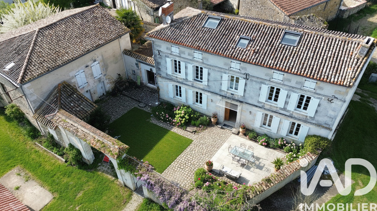 Ma-Cabane - Vente Maison Champniers, 260 m²