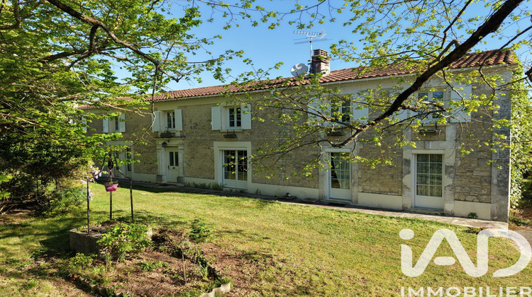 Ma-Cabane - Vente Maison Champniers, 290 m²