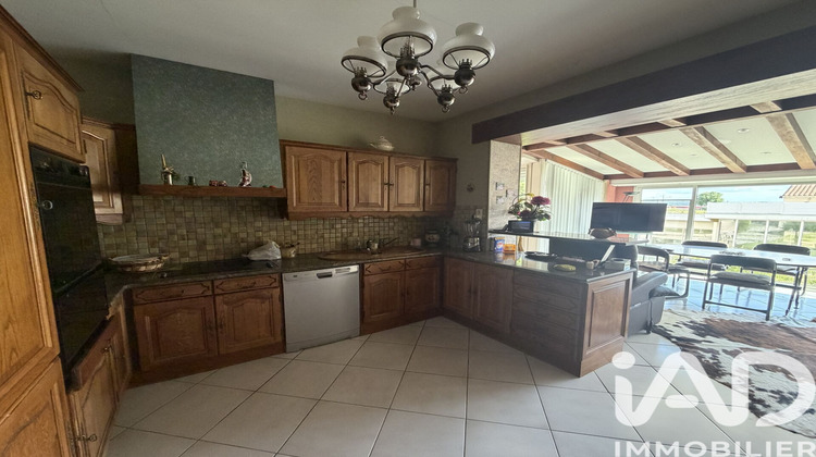 Ma-Cabane - Vente Maison Champniers, 240 m²