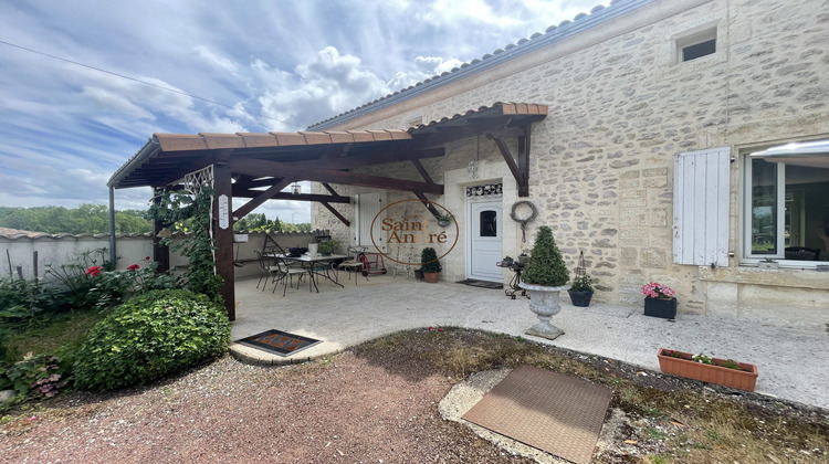 Ma-Cabane - Vente Maison Champniers, 250 m²