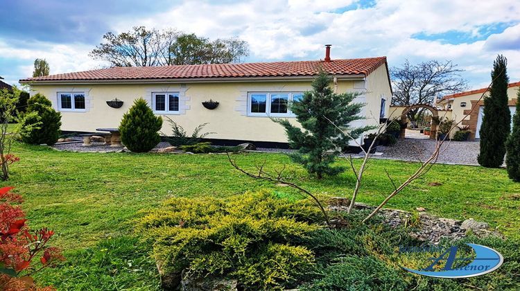 Ma-Cabane - Vente Maison CHAMPNIERS-ET-REILHAC, 130 m²