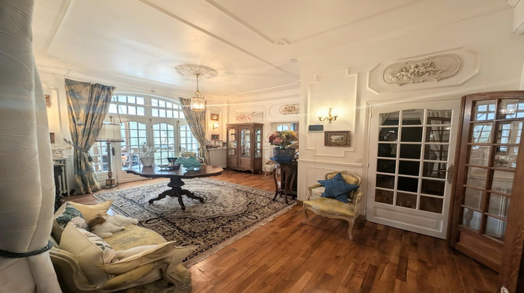 Ma-Cabane - Vente Maison Champs, 419 m²