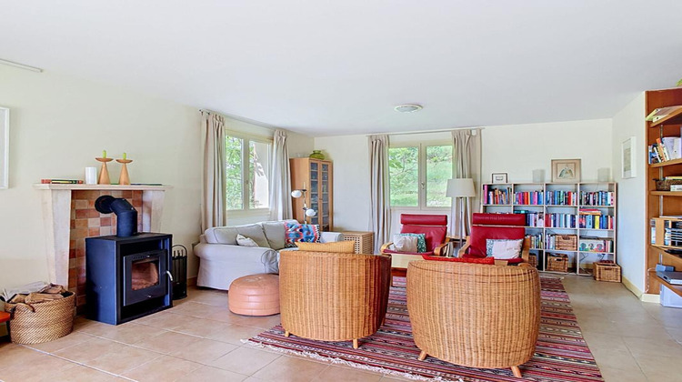 Ma-Cabane - Vente Maison CHAMPS ROMAIN, 107 m²