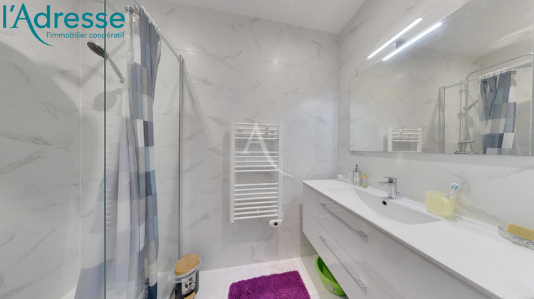 Ma-Cabane - Vente Maison CHAMPS-SUR-MARNE, 90 m²