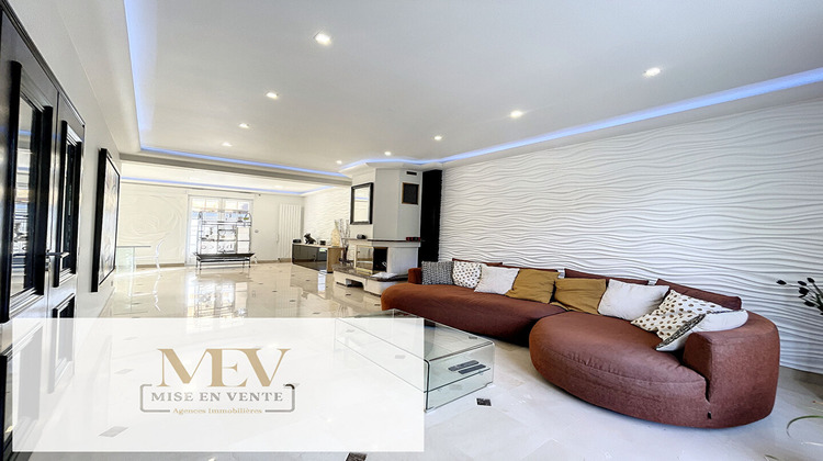 Ma-Cabane - Vente Maison CHAMPS-SUR-MARNE, 160 m²