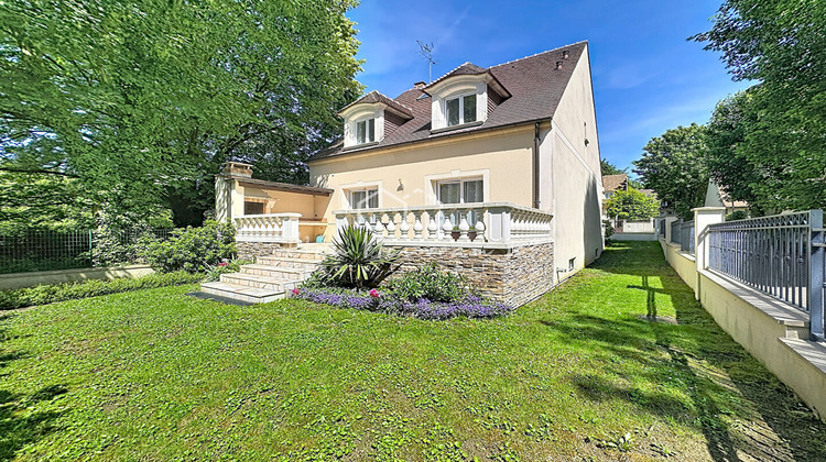 Ma-Cabane - Vente Maison CHAMPS-SUR-MARNE, 130 m²