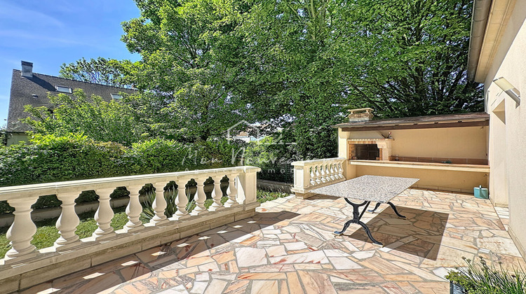 Ma-Cabane - Vente Maison CHAMPS-SUR-MARNE, 130 m²
