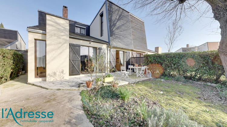 Ma-Cabane - Vente Maison CHAMPS-SUR-MARNE, 110 m²