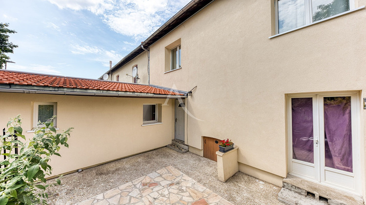 Ma-Cabane - Vente Maison CHAMPS-SUR-MARNE, 69 m²