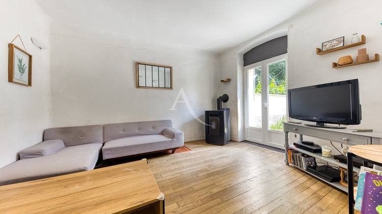 Ma-Cabane - Vente Maison CHAMPS-SUR-MARNE, 69 m²