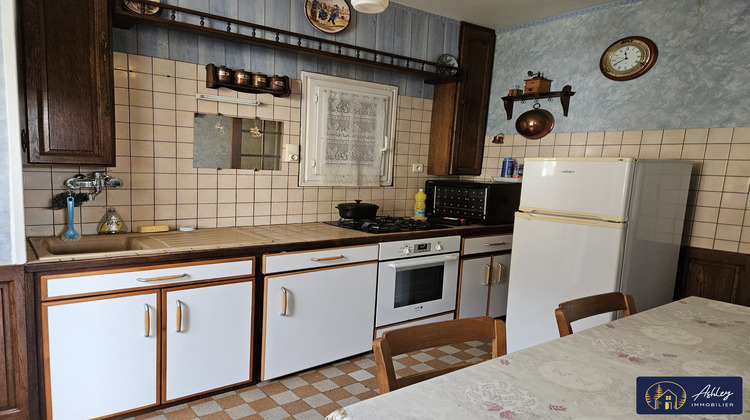 Ma-Cabane - Vente Maison Champs-sur-Tarentaine-Marchal, 87 m²