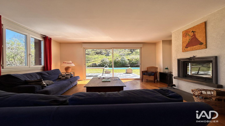Ma-Cabane - Vente Maison Chanat-la-Mouteyre, 222 m²