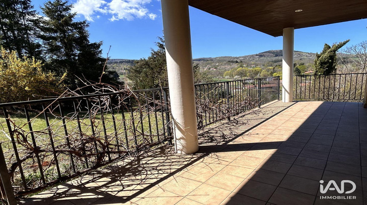 Ma-Cabane - Vente Maison Chanat-la-Mouteyre, 222 m²