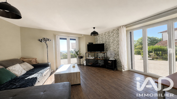 Ma-Cabane - Vente Maison Chanat-la-Mouteyre, 107 m²