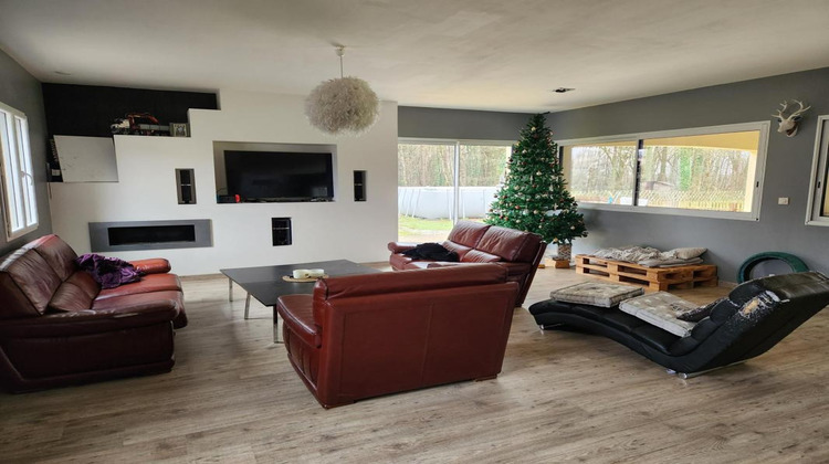 Ma-Cabane - Vente Maison CHANCELADE, 263 m²