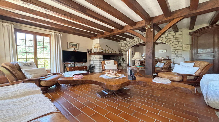 Ma-Cabane - Vente Maison CHANCELADE, 200 m²