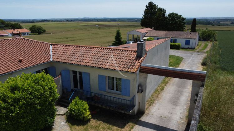 Ma-Cabane - Vente Maison CHANIERS, 290 m²