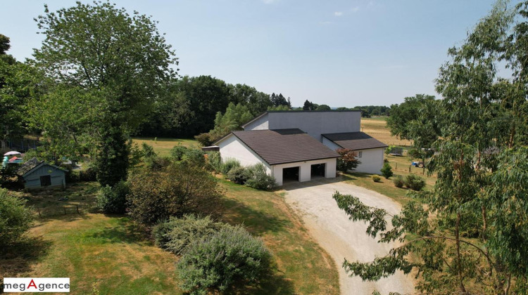 Ma-Cabane - Vente Maison CHANTEIX, 276 m²