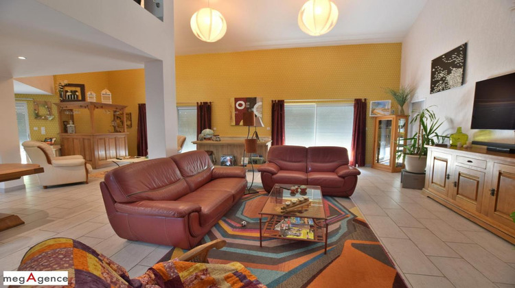 Ma-Cabane - Vente Maison CHANTEIX, 276 m²