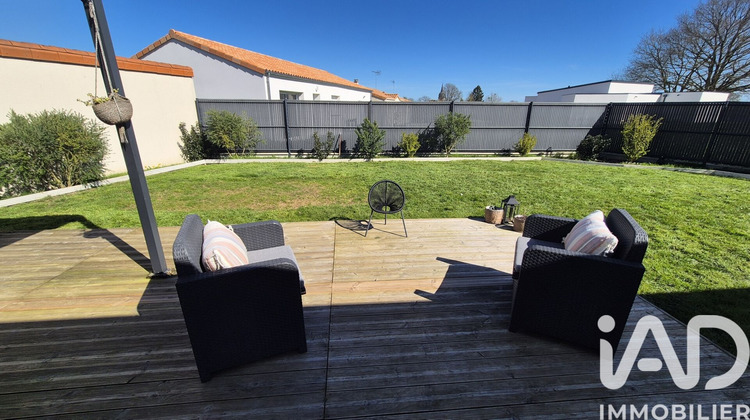 Ma-Cabane - Vente Maison Chanteloup-les-Bois, 107 m²