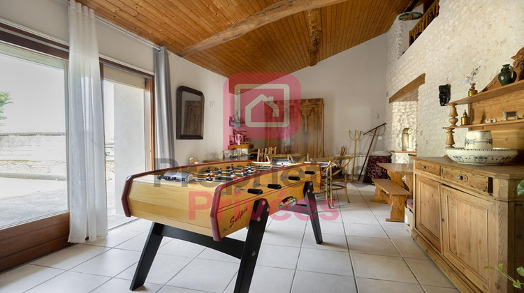 Ma-Cabane - Vente Maison CHANTILLAC, 173 m²