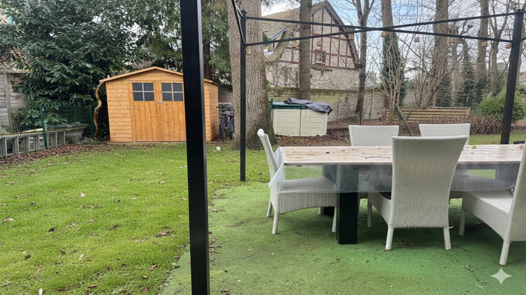 Ma-Cabane - Vente Maison CHANTILLY, 84 m²