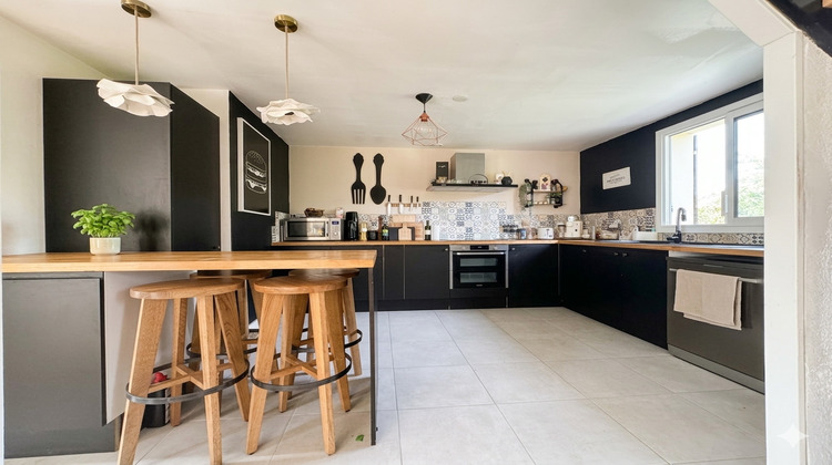 Ma-Cabane - Vente Maison CHANTILLY, 131 m²