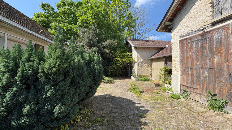 Ma-Cabane - Vente Maison CHANTILLY, 134 m²