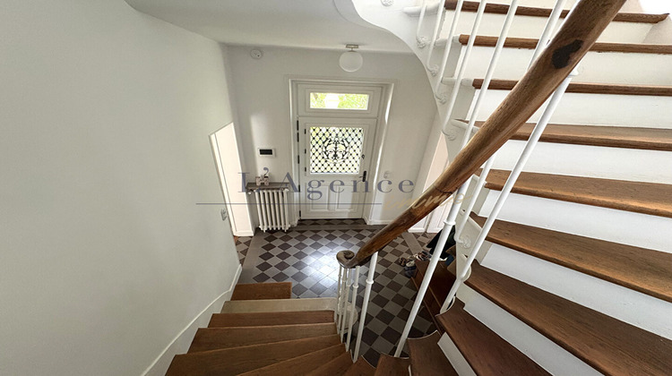Ma-Cabane - Vente Maison CHANTILLY, 158 m²