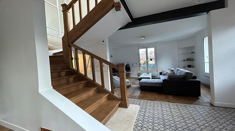 Ma-Cabane - Vente Maison CHANTILLY, 160 m²