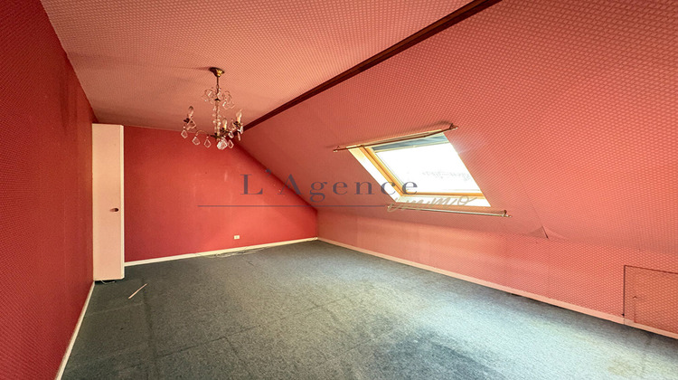 Ma-Cabane - Vente Maison CHANTILLY, 134 m²