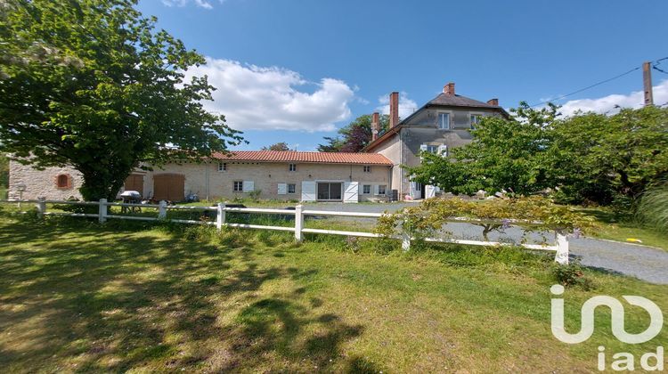 Ma-Cabane - Vente Maison Chantonnay, 291 m²