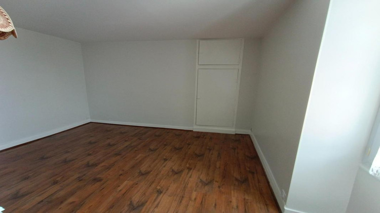 Ma-Cabane - Vente Maison CHANTONNAY, 247 m²