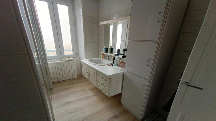 Ma-Cabane - Vente Maison CHANTONNAY, 247 m²