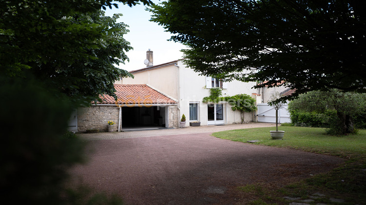 Ma-Cabane - Vente Maison CHANTONNAY, 288 m²