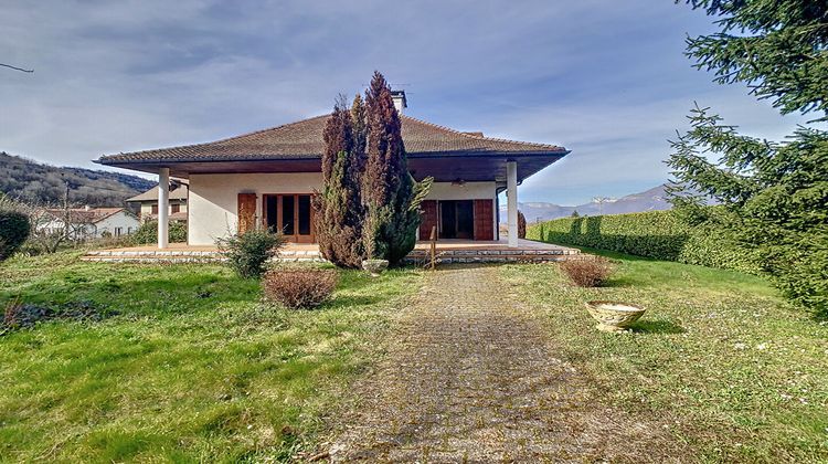 Ma-Cabane - Vente Maison CHAPAREILLAN, 220 m²