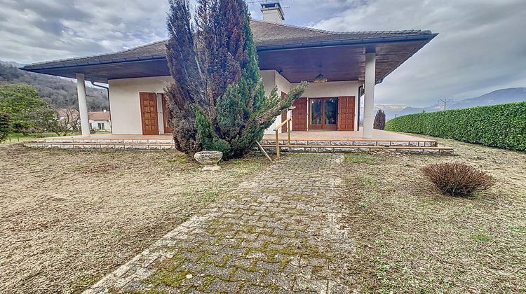 Ma-Cabane - Vente Maison CHAPAREILLAN, 220 m²