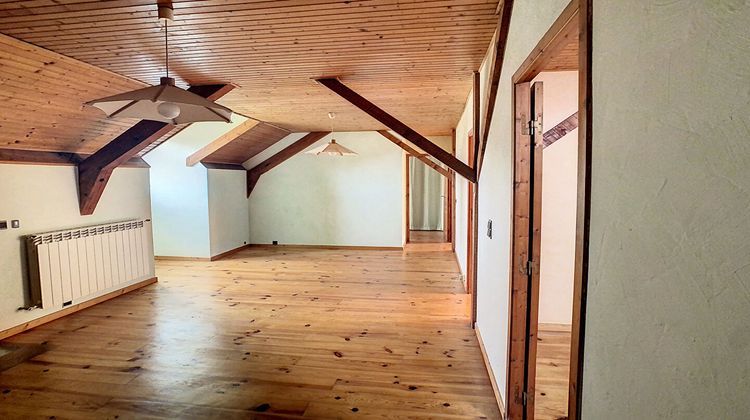 Ma-Cabane - Vente Maison CHAPAREILLAN, 220 m²