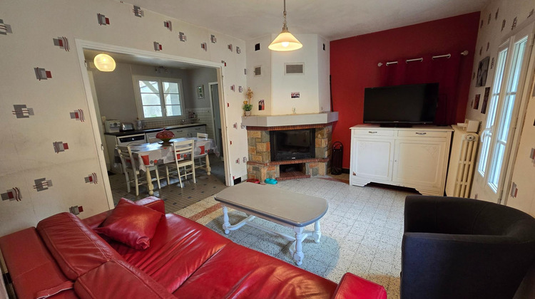 Ma-Cabane - Vente Maison Chapelle-Viviers, 75 m²