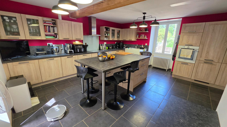 Ma-Cabane - Vente Maison Chapelle-Viviers, 180 m²