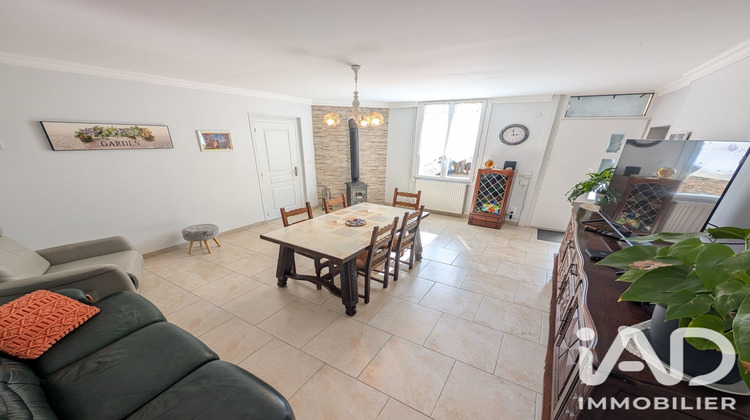 Ma-Cabane - Vente Maison Chapelle-Viviers, 147 m²