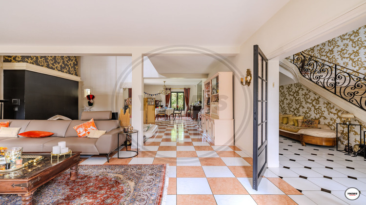 Ma-Cabane - Vente Maison CHAPET, 300 m²