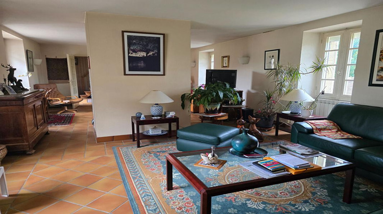 Ma-Cabane - Vente Maison CHAPPES, 270 m²